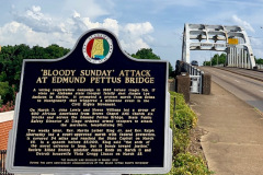 Selma_Edmund-Pettus-bridge-plaque_Janee